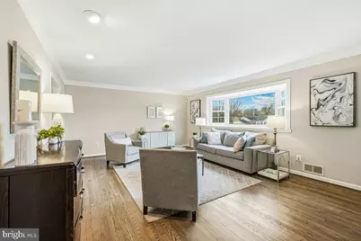 4515 Forest Hill Drive, Fairfax, VA 22030 - Photo 4