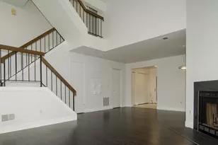 3335 Oakshade Ct, Fairfax, VA 22033 - Photo 4