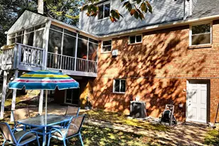 8621 Kenilworth Dr, Springfield, VA 22151 - Photo 18