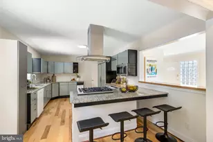 3442 Glen Carlyn Dr, Falls Church, VA 22041 - Photo 4