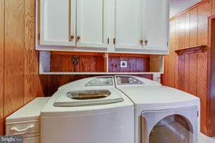 12225 Tall Pines Ct, Fairfax, VA 22030 - Photo 50