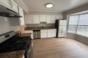 7814 Solomon Seal Dr, Springfield, VA 22152 - Photo 6