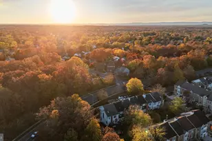 14500 Smithwood Dr, Centreville, VA 20120 - Photo 4