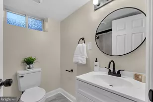 6400 Inwood Dr, Springfield, VA 22150 - Photo 28