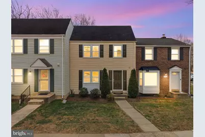 9033 Piney Grove Drive, Fairfax, VA 22031 - Photo 2