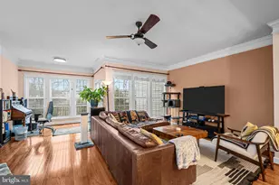 2546 Terra Cotta Cir, Herndon, VA 20171 - Photo 8