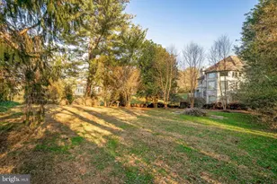 909 Cantle Ln, Great Falls, VA 22066 - Photo 48