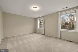 909 Cantle Ln, Great Falls, VA 22066 - Photo 30