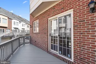 8882 Ashgrove House Ln, Vienna, VA 22182 - Photo 14