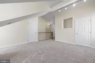 8882 Ashgrove House Ln, Vienna, VA 22182 - Photo 34