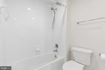 8882 Ashgrove House Lane, Vienna, VA 22182 - Photo 28