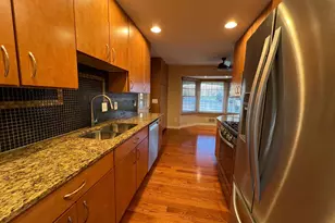 8638 Woodview Dr, Springfield, VA 22153 - Photo 6