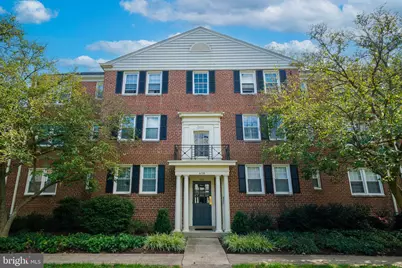 6725 W Wakefield Drive #B1, Alexandria, VA 22307 - Photo 2