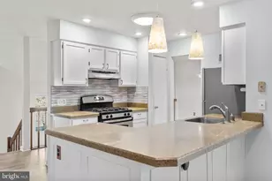 5515 Buggy Whip Dr, Centreville, VA 20120 - Photo 14