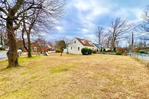 7330 Poplar Ct, Falls Church, VA 22042 - Photo 16