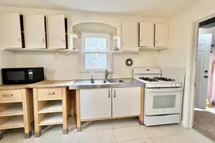 7330 Poplar Ct, Falls Church, VA 22042 - Photo 4