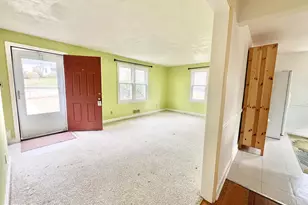 7330 Poplar Ct, Falls Church, VA 22042 - Photo 2