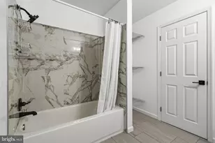 2146 Woodford Rd, Vienna, VA 22182 - Photo 14