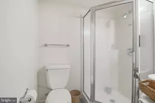 6032 Grove Dr, Alexandria, VA 22307 - Photo 30