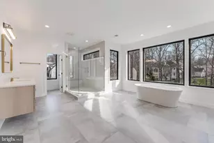 731 Ellsworth Ave, Great Falls, VA 22066 - Photo 40