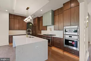 1111 Lakewood Dr SW, Vienna, VA 22180 - Photo 20