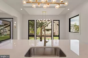 1111 Lakewood Dr SW, Vienna, VA 22180 - Photo 22