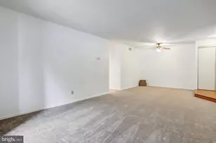 5912 Cove Landing Rd, Burke, VA 22015 - Photo 6