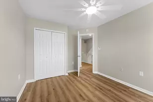 14012 Betsy Ross Ln, Centreville, VA 20121 - Photo 32