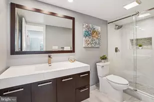 8340 Greensboro Dr, McLean, VA 22102 - Photo 18