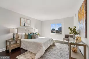 8340 Greensboro Dr, McLean, VA 22102 - Photo 14