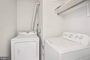 8340 Greensboro Dr, McLean, VA 22102 - Photo 22