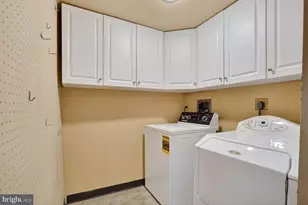 9702 Kingsbridge Dr, Fairfax, VA 22031 - Photo 14