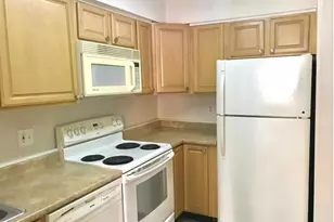 9517 Hagel Cir, Lorton, VA 22079 - Photo 2