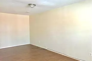 9517 Hagel Cir, Lorton, VA 22079 - Photo 6