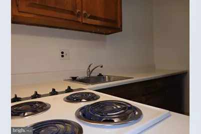 5414 Southport Lane, Fairfax, VA 22032 - Photo 8