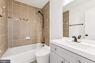 6006 Curtier Dr, Alexandria, VA 22310 - Photo 10