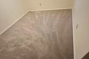 8679 Hickory Ridge Ct, Springfield, VA 22153 - Photo 14