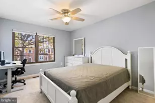 3939 Tallow Tree Pl, Fairfax, VA 22033 - Photo 12