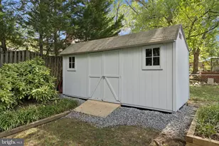 8611 Camden St, Alexandria, VA 22308 - Photo 36