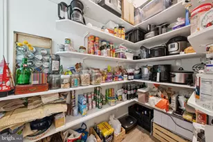 8611 Camden St, Alexandria, VA 22308 - Photo 16