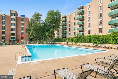 6137 Leesburg Pike #406, Falls Church, VA 22041 - Photo 24