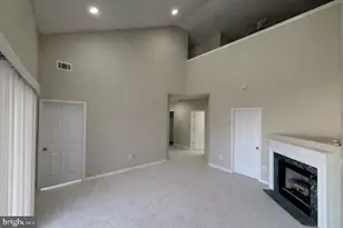 11330 Westbrook Mill Ln, Fairfax, VA 22030 - Photo 4