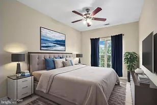 11330 Westbrook Mill Ln, Fairfax, VA 22030 - Photo 2