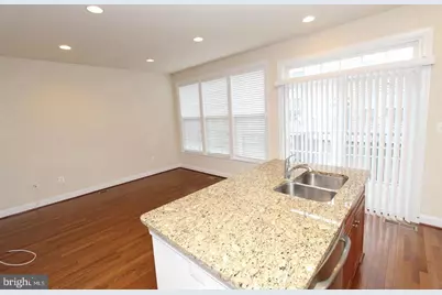 8043 Reserve Way, Vienna, VA 22182 - Photo 6