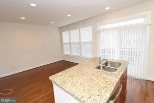 8043 Reserve Way, Vienna, VA 22182 - Photo 6