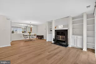 10204 Ashbrooke Ct, Oakton, VA 22124 - Photo 4