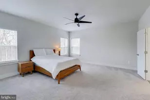 3897 Hillview Ct, Alexandria, VA 22310 - Photo 26