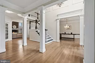 4924 Berkshire Woods Dr, Fairfax, VA 22030 - Photo 10