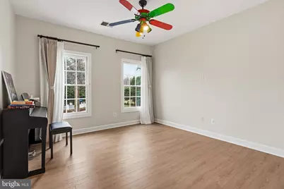 4924 Berkshire Woods Drive, Fairfax, VA 22030 - Photo 34