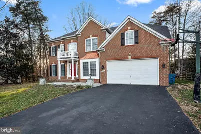 4924 Berkshire Woods Drive, Fairfax, VA 22030 - Photo 2